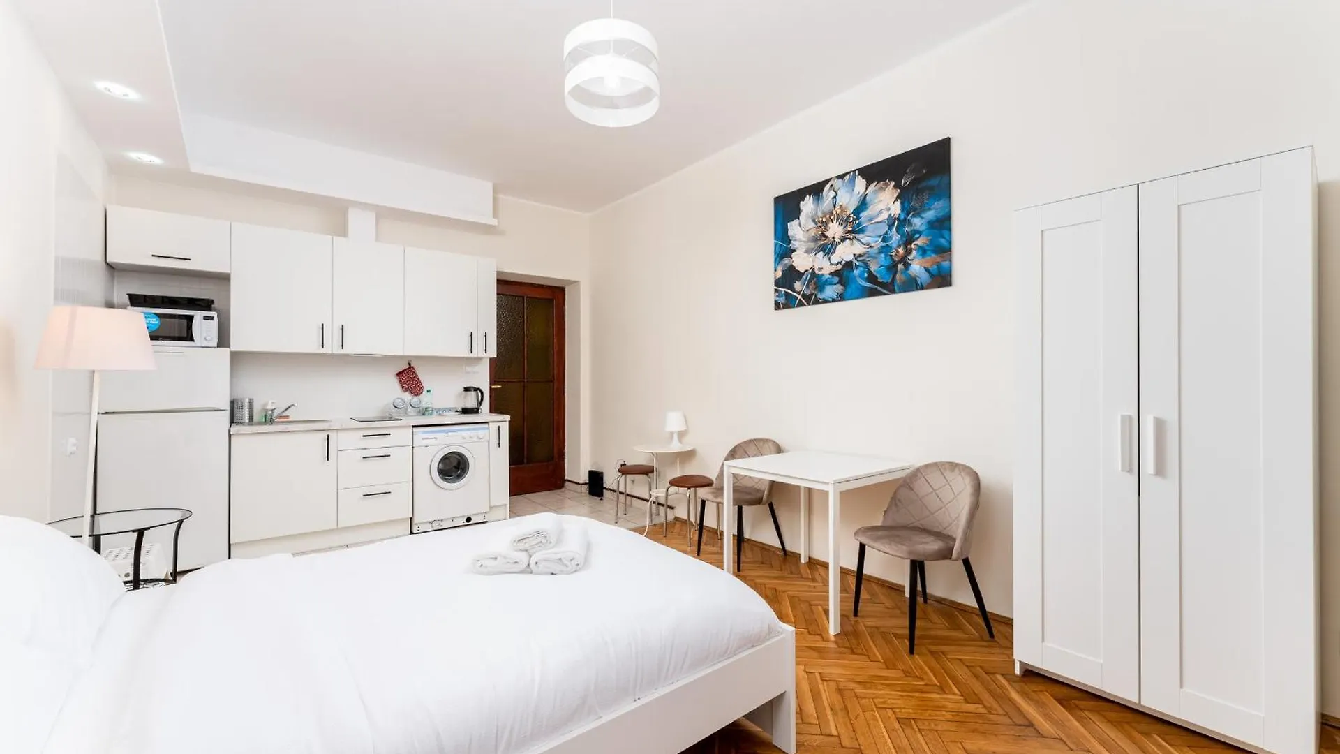 Royal Cracow Studios Krakow Apartment