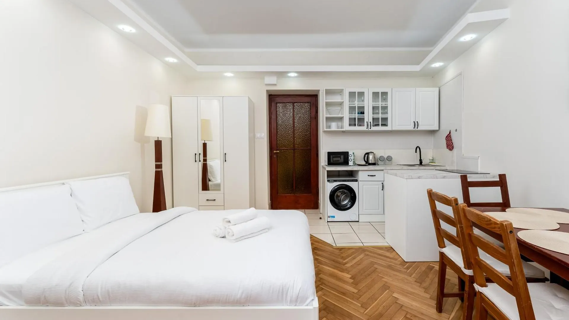 Royal Cracow Studios Krakow Apartment