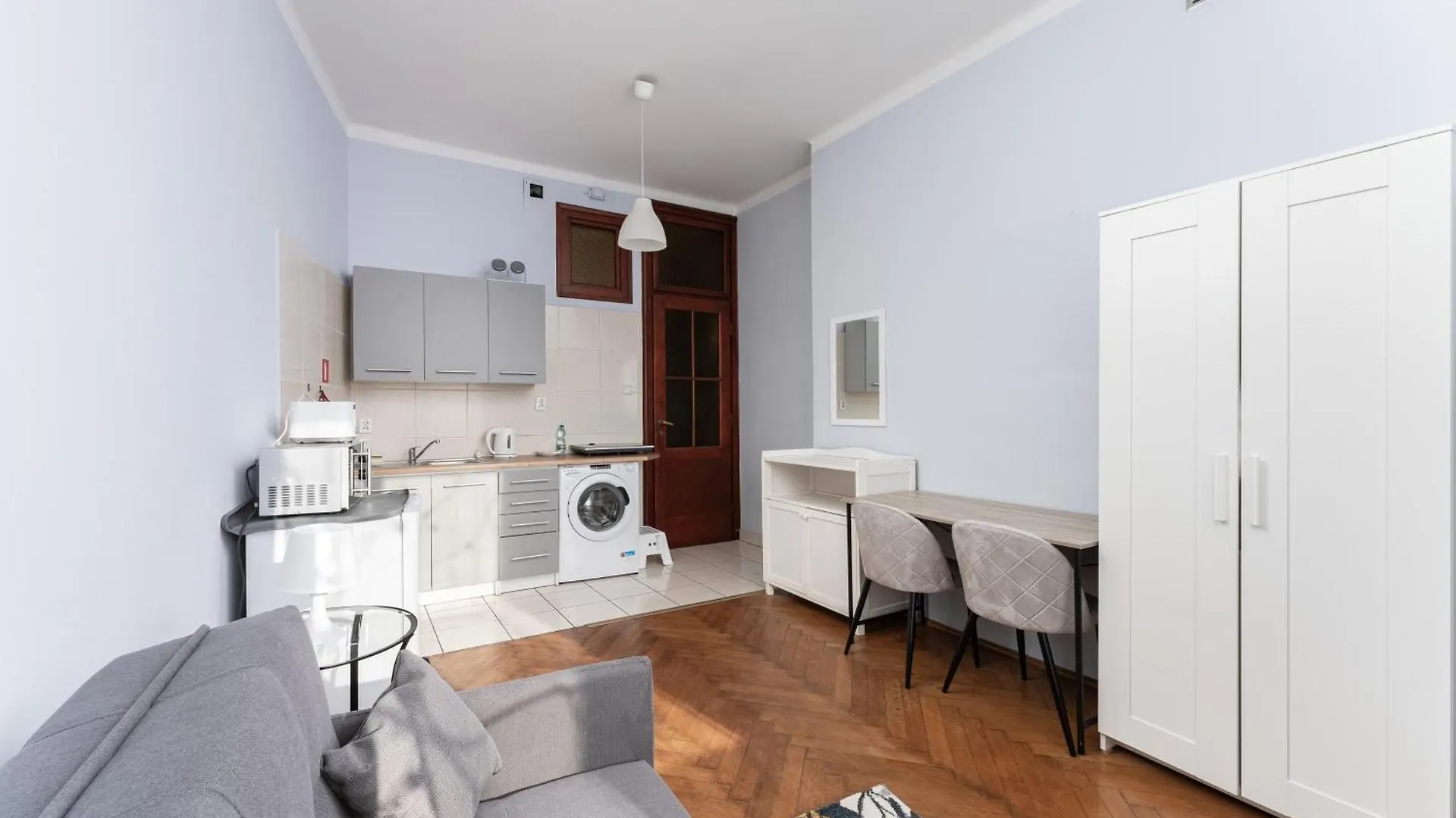 Apartment Royal Cracow Studios Krakow Poland